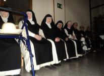 Momentos en la fiesta de despedida con las hermanas del Monasterio asistencial - 