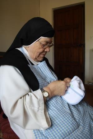FOTOSOR ROSARIO TRABAJANDO EN LAS LABORES